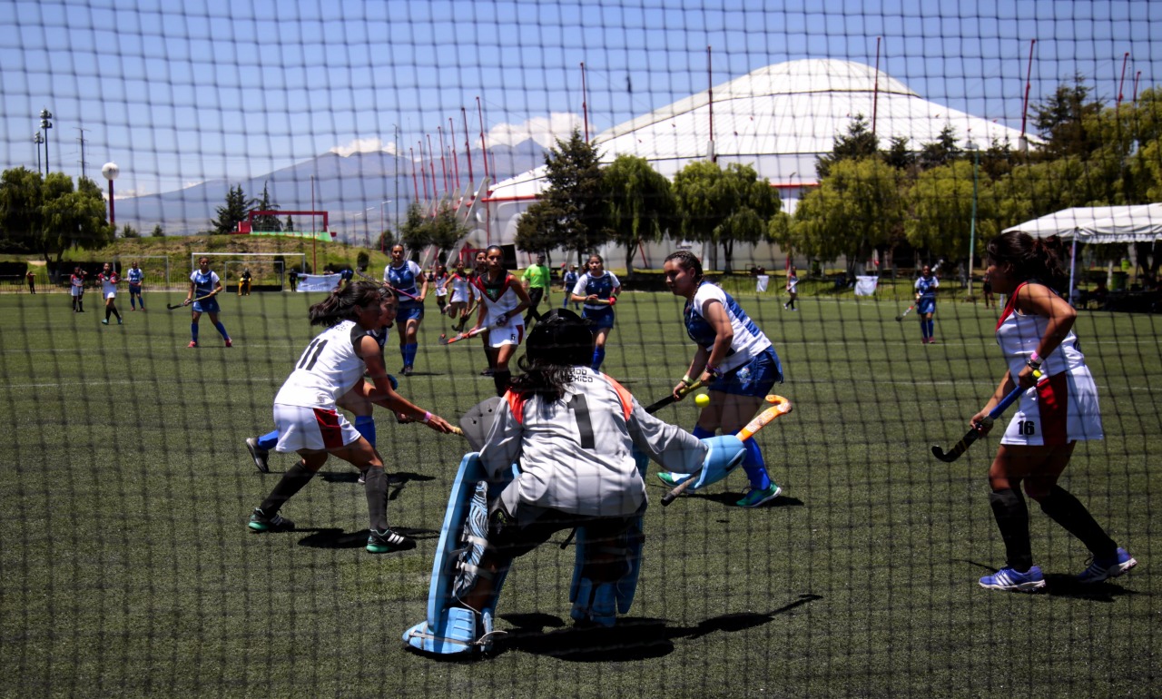 LLEGAN JUGADORAS MEXIQUENSES A FINAL DE HOCKEY SOBRE PASTO