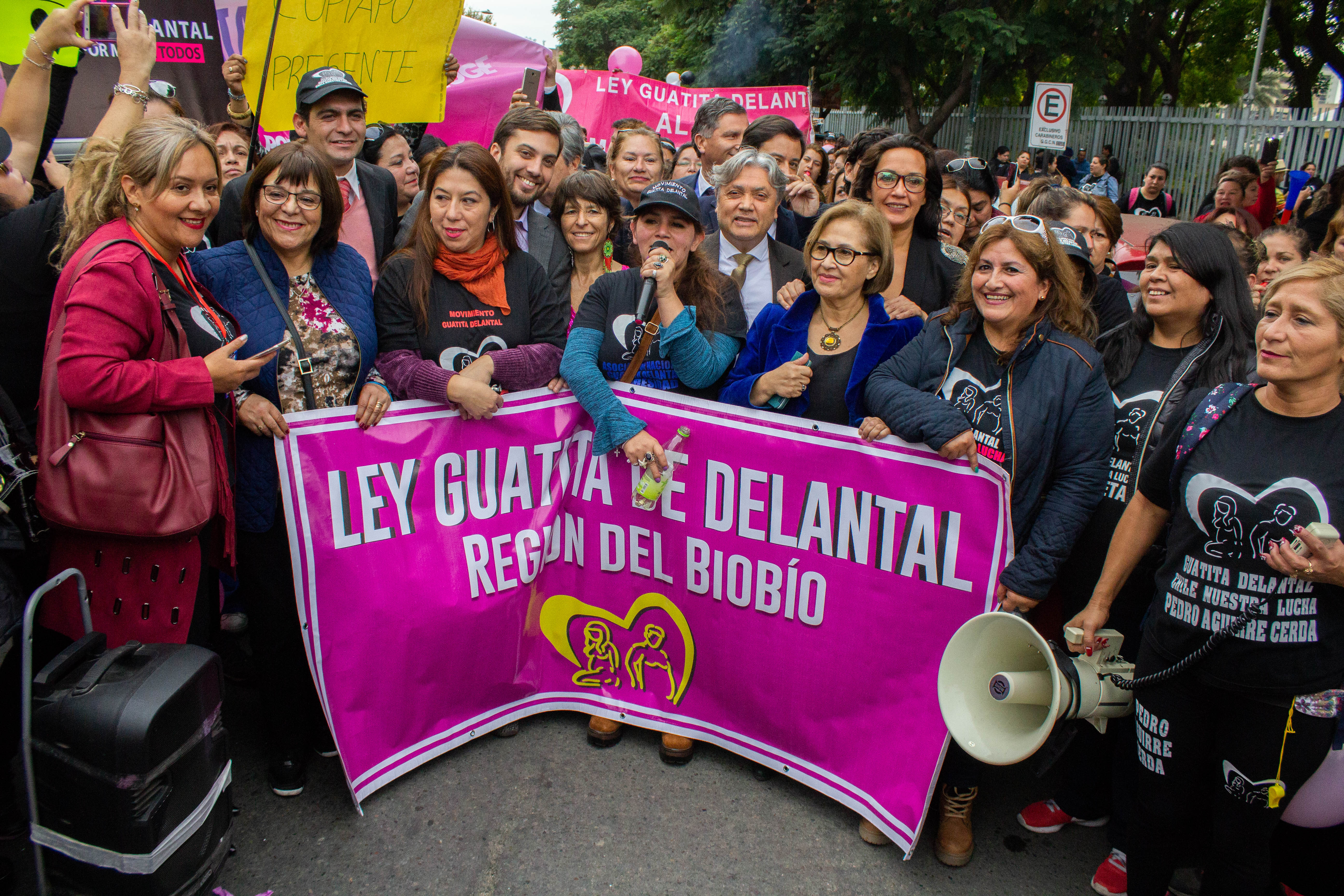 Senado aprueba proyecto que incluye a la obesidad mórbida, la cirugía bariátrica y la abdominoplastía en el AUGE