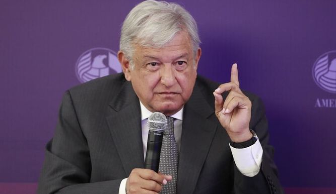 Candidato López Obrador propone debatir legalización de drogas en México