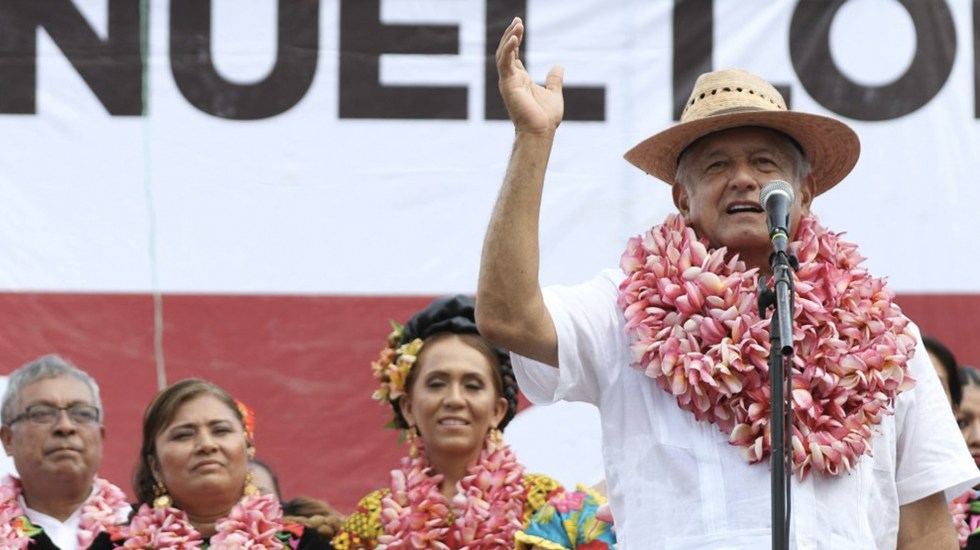 López Obrador recomienda a Peña reunirse con Trump por aranceles