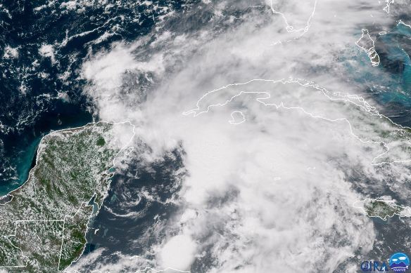 Quintana Roo mantiene alerta amarilla por tormenta Alberto