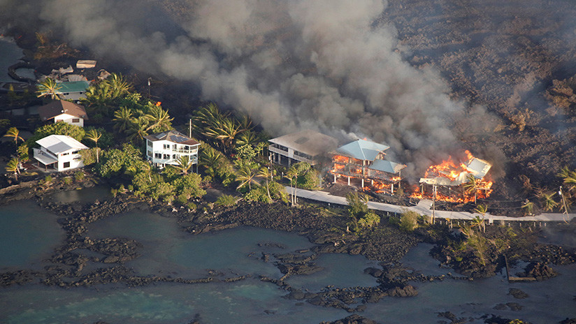 Video | Así ‘se traga’ la lava vecindarios enteros de la Isla Grande de Hawái