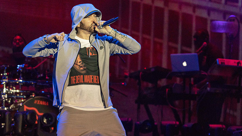 VIDEO | Sonidos parecidos a disparos causan pánico durante un recital de Eminem