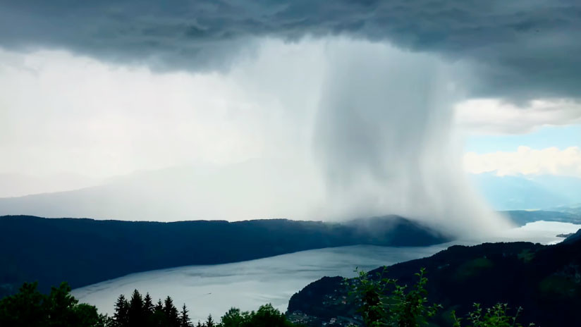 VIDEO | El ‘tsunami caído del cielo’ impresiona a los internautas