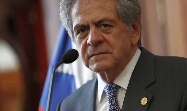 Presidente de la Corte Suprema critica disminución presupuestaria del gobierno: “Servicio de justicia se verá dificultado”