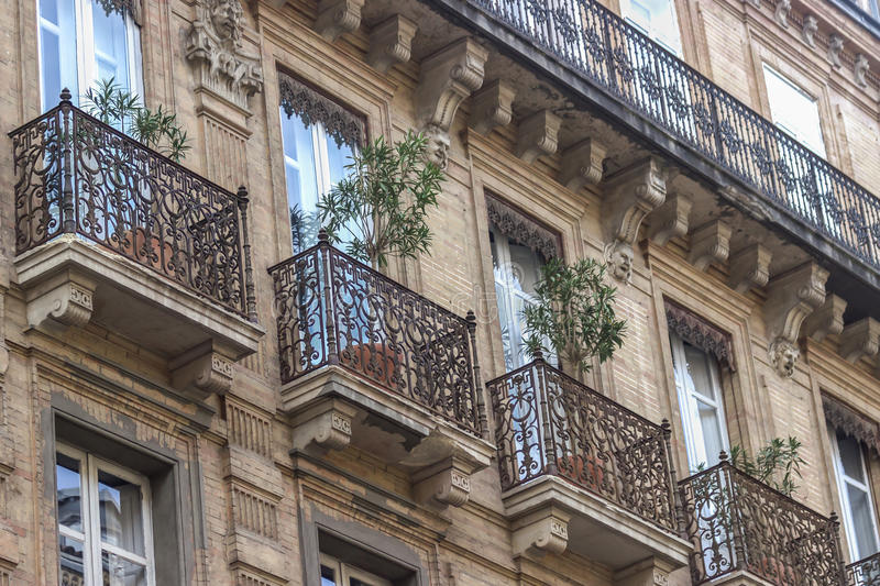 Enjuician a hombre que escalaba balcones para violar a sus víctimas