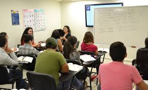 Aumenta interes de alumnado de UANL por aprender idioma ruso