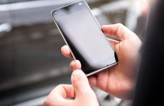 Un mensaje en el celular de su esposa detonó la tragedia
