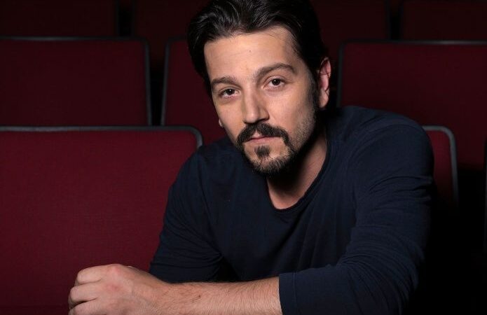 Diego Luna bajará el telón de “Privacidad” en medio de cambios en México