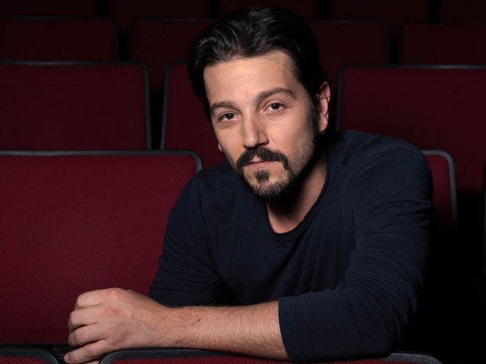 Diego Luna bajará el telón de “Privacidad” en medio de cambios en México