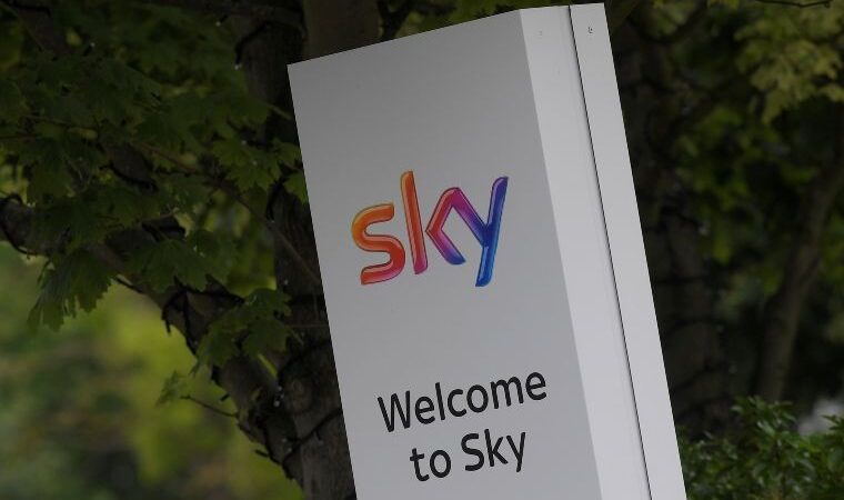 Reino Unido aprueba oferta de Rupert Murdoch por Sky si vende Sky News