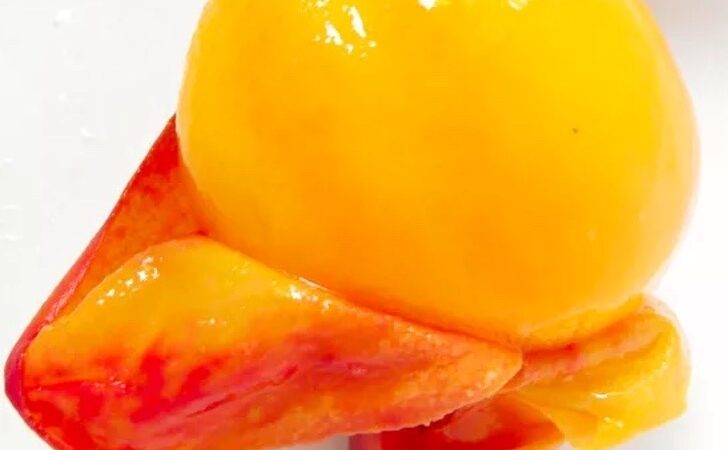 18 pruebas de que algunas frutas nunca deberían comerse sin cáscara. Solo generan muchas náuseas