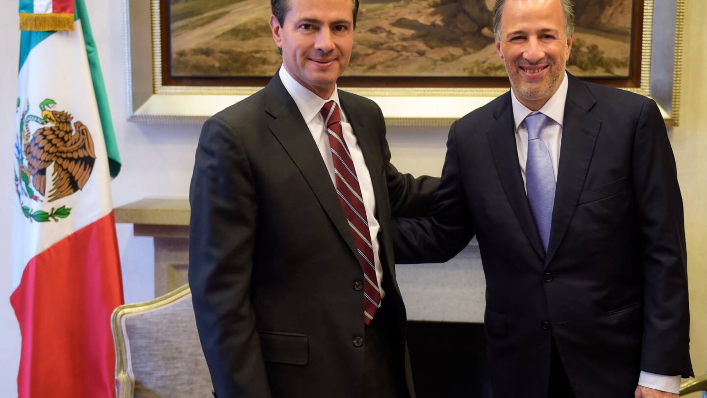 EPN mando llamar a Meade en Los Pinos le agradeció por sus servicios |