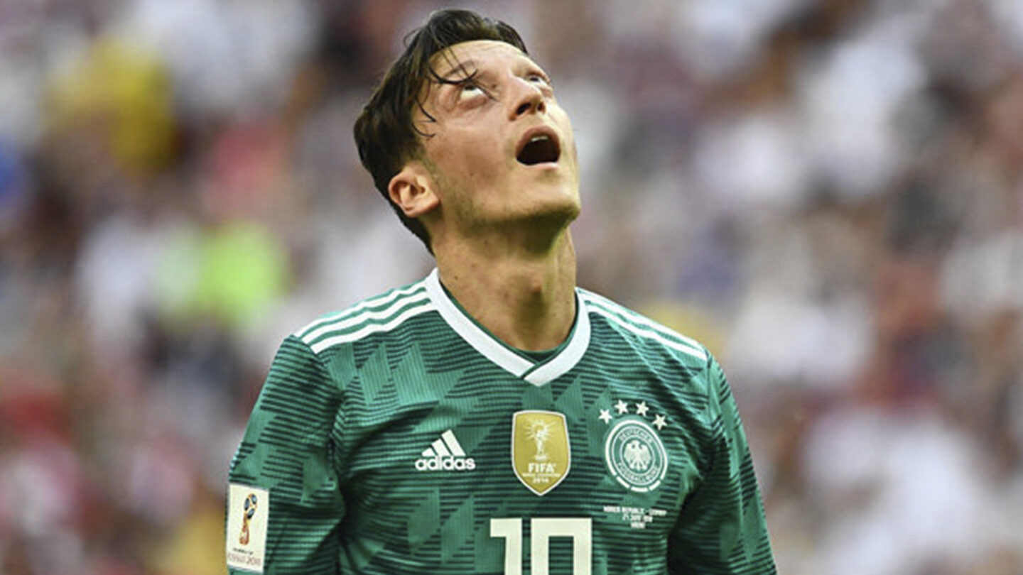 Los episodios de racismo que impulsaron la renuncia de Mesut Ozil de la selección de Alemania |