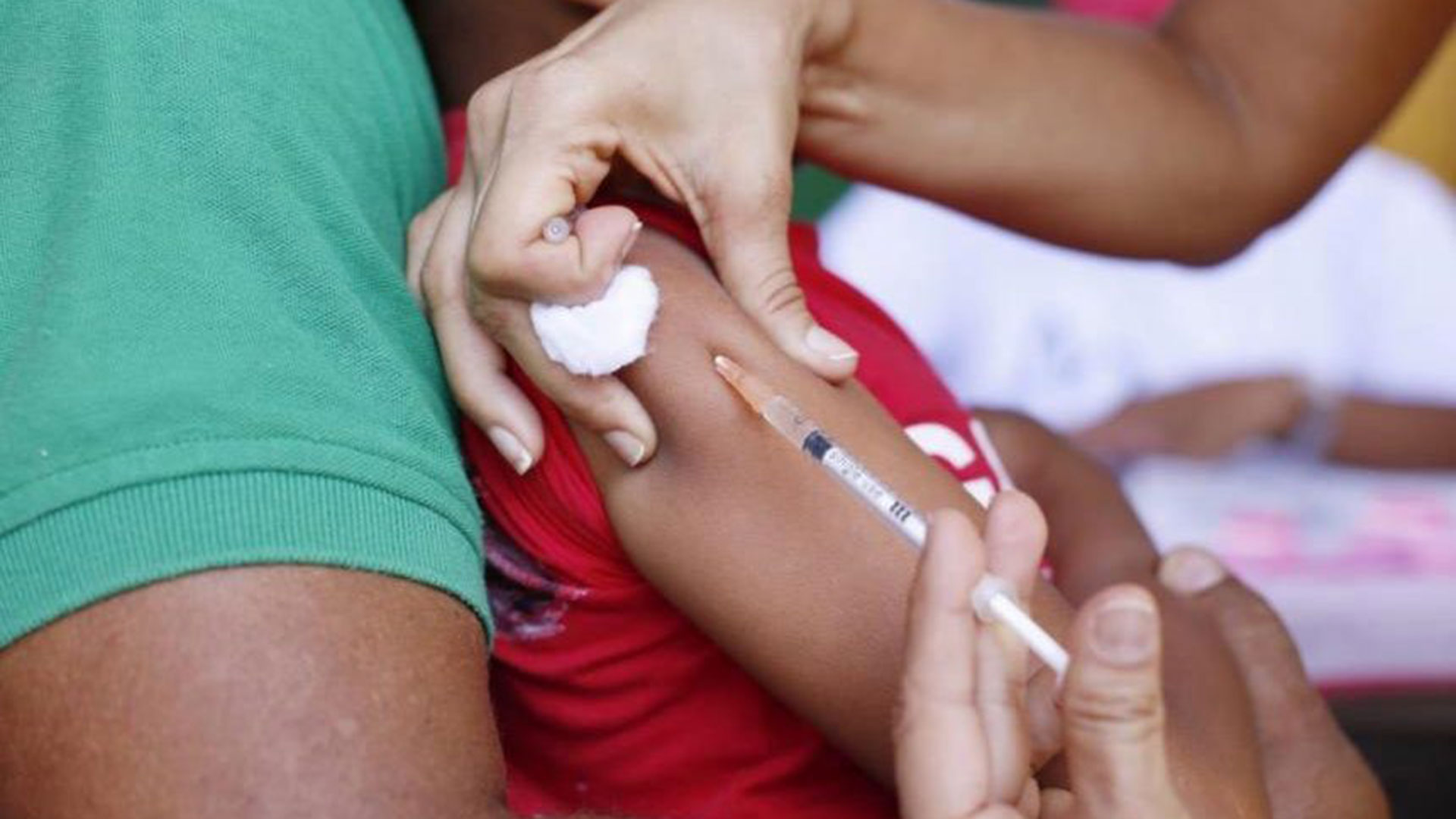 Alertan en Brasil de la posibilidad del retorno de polio en el país y de la nueva "emergencia" por el sarampión