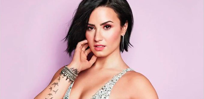 Reportan a Demi Lovato en recuperacion y con su familia