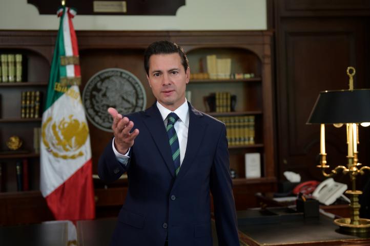 El presidente Enrique Peña esta afónico; “me las tomé con hielo” afirma