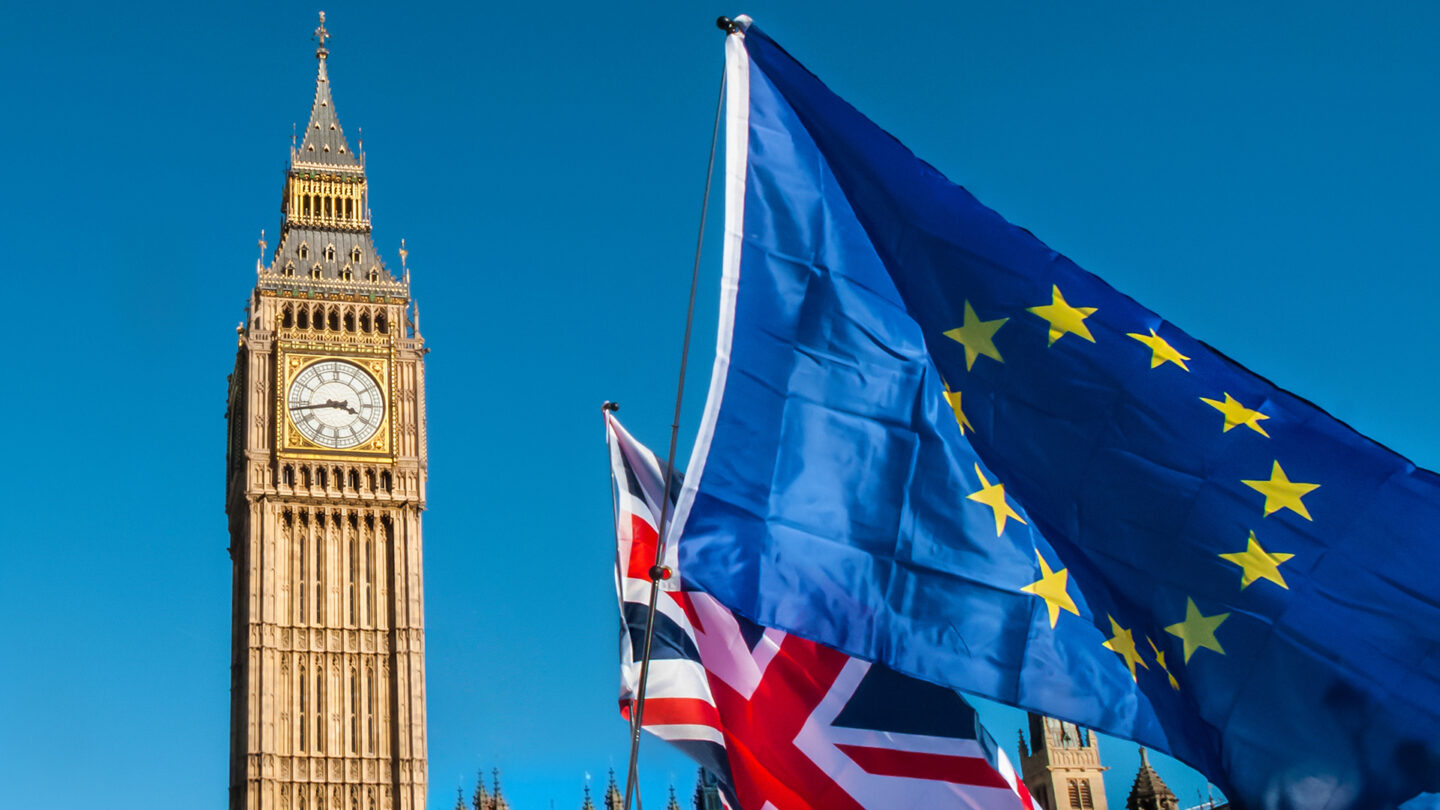 Reino Unido presentó oficialmente el libro blanco del Brexit el plan sobre su futura relación con la Unión Europea |