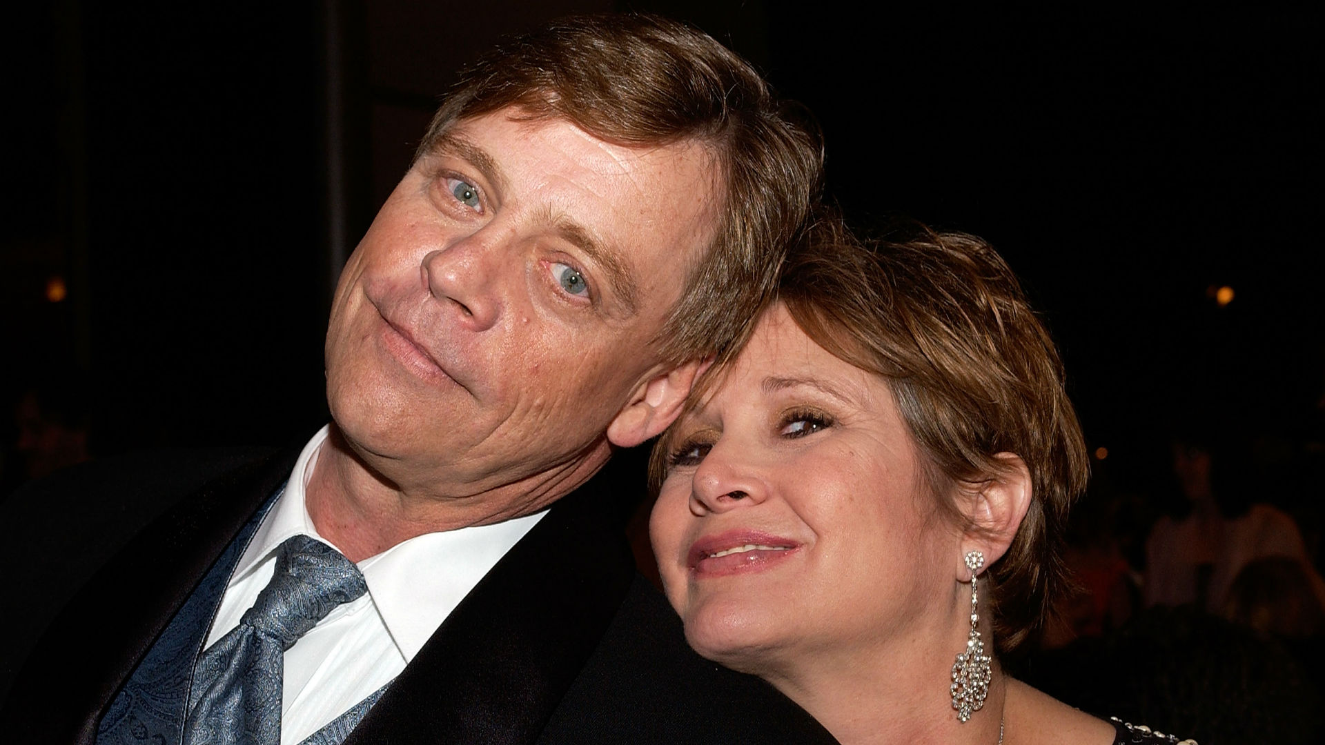 Mark Hamill y Carrie Fisher en una imagen de junio de 2005, en Los Ángeles (AFP)