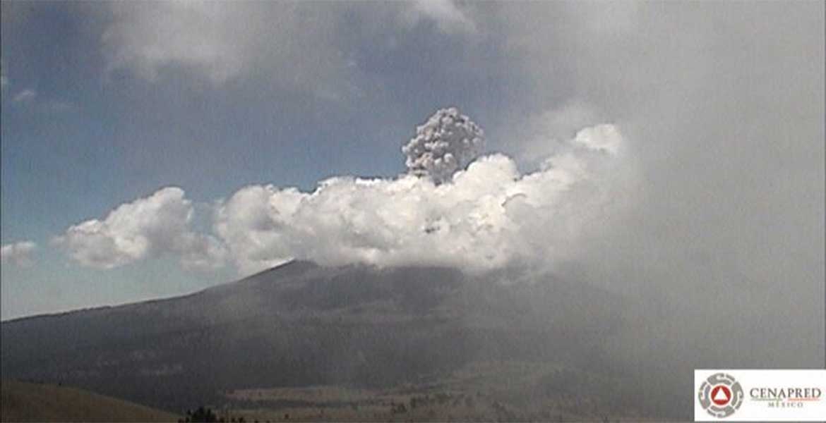 VIDEO | Espectacular explosión del Popocatépetl este jueves