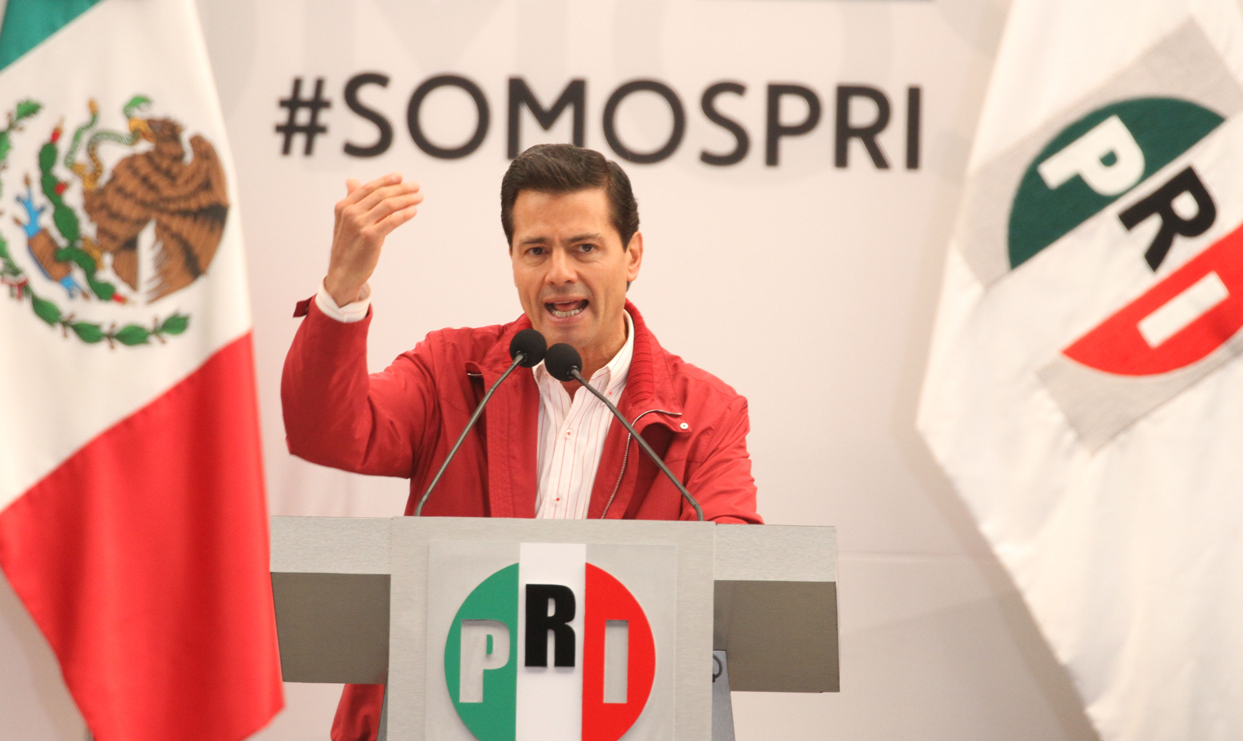 PRI necesita cambiar su nombre para vivir; Presidente Enrique Peña Nieto