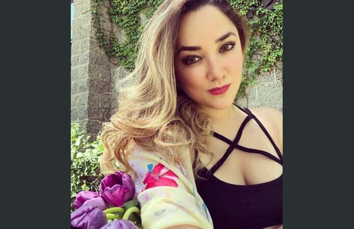 Sherlyn levanta suspiros con su cuerpo de ‘Sirena’ en bikini