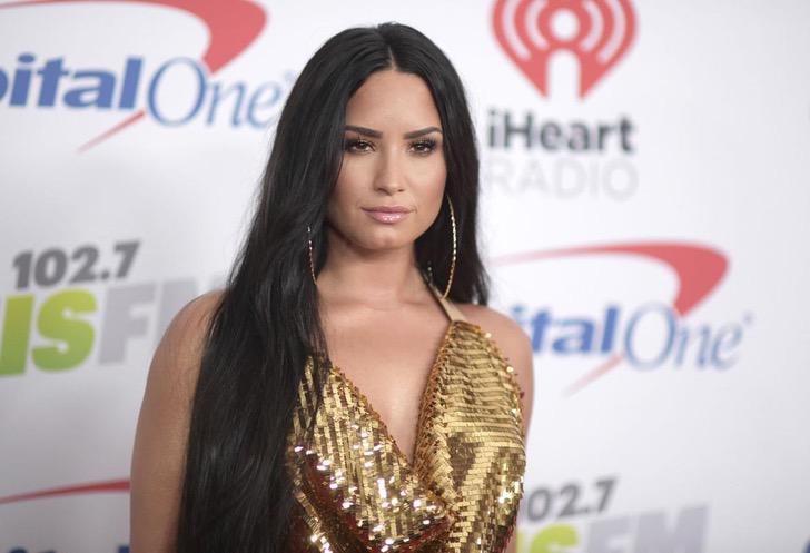 Demi Lovato dejó el centro de rehabilitación y viajará a Chicago para continuar con su recuperación