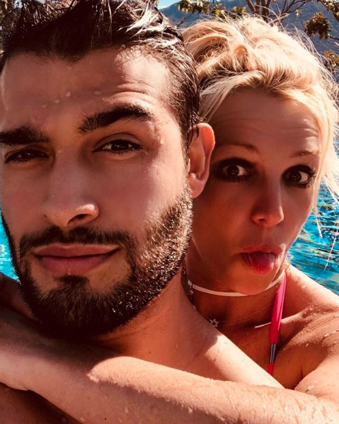 Britney Spears y Sam Asghari iniciaron su relación en octubre del 2017 (Instagram: Britney Spears)