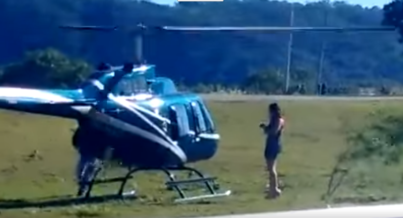 Bajan a novia en pleno vuelo en helicóptero por rechazar propuesta de matrimonio