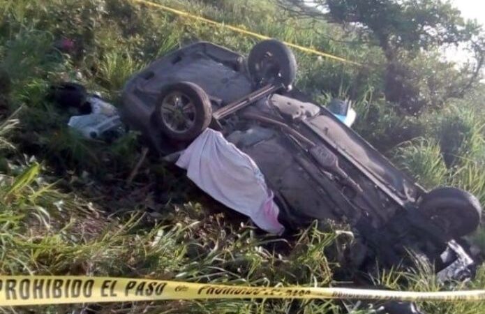 Fiesta de XV años acaba en tragedia: la festejada y su familia mueren