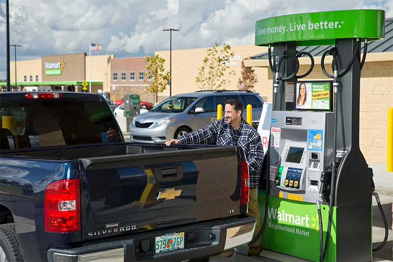 WALMART tendrá gasolineras en sus tiendas comerciales