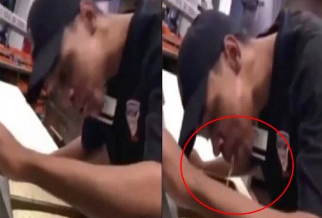 Grabaron a cocinero escupiendo en pizza