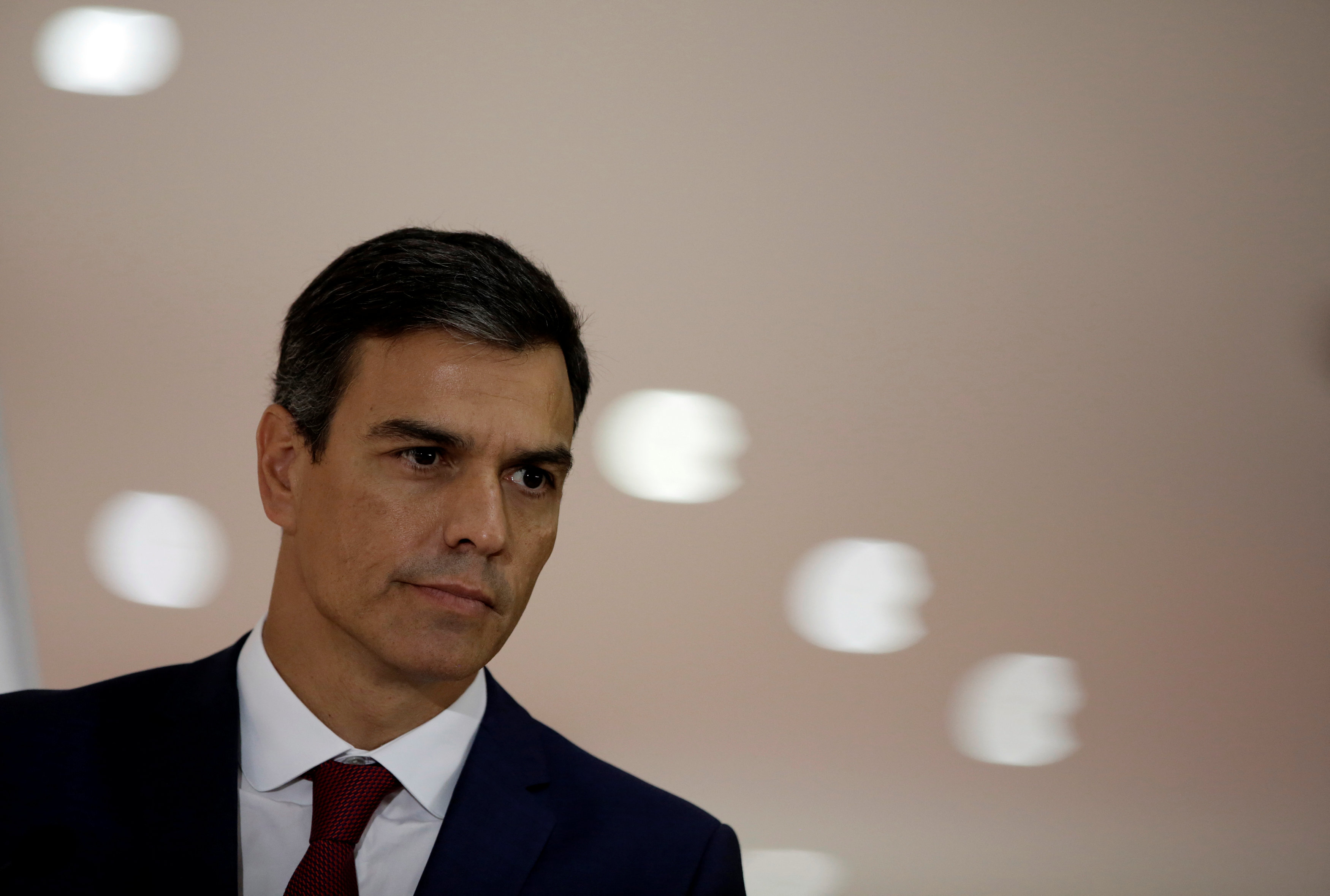 Pedro Sánchez propuso a Cataluña un referéndum sobre una mayor autonomía