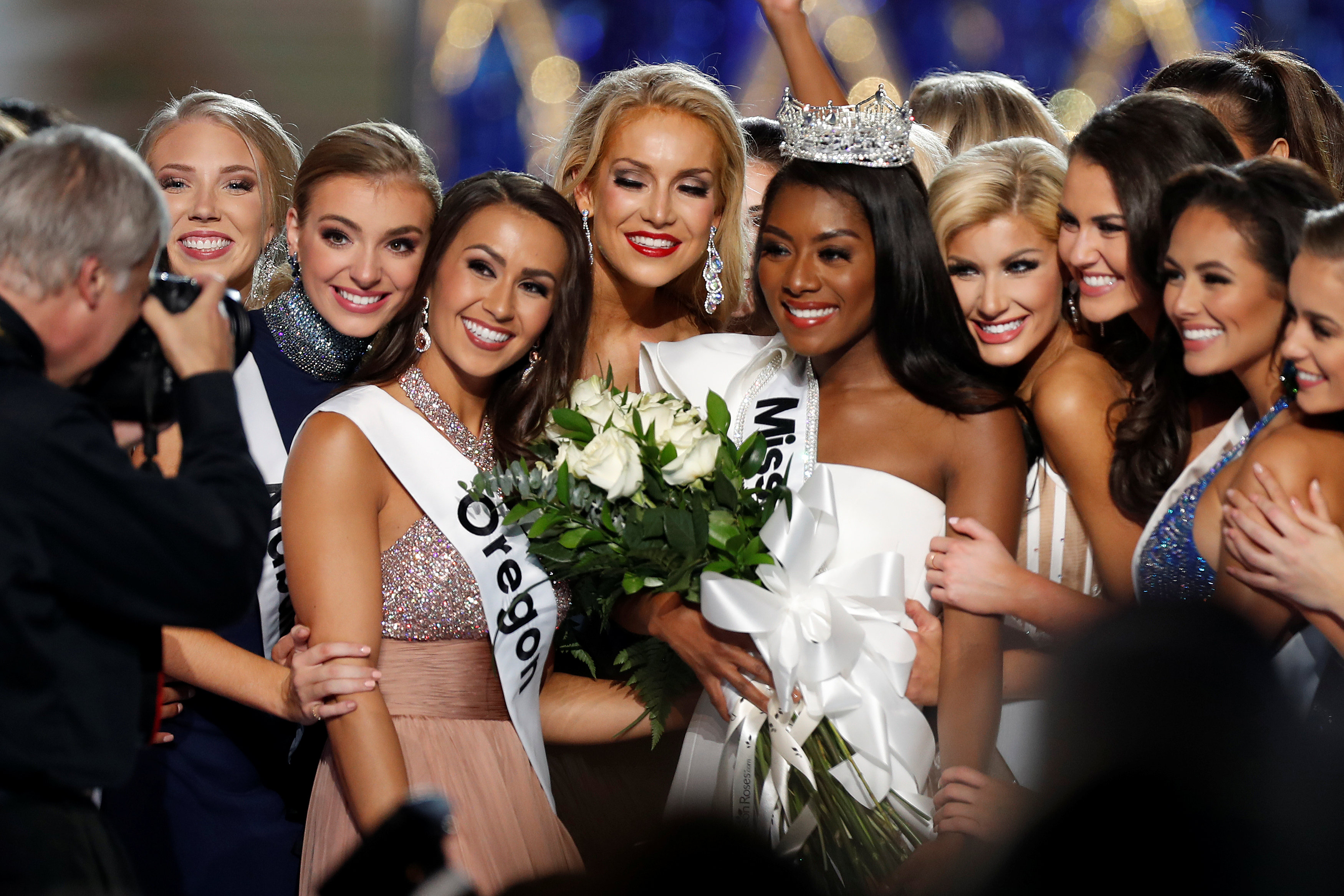 Miss Nueva York ganó el concurso de Miss América 2019, el primero sin desfile en traje de baño