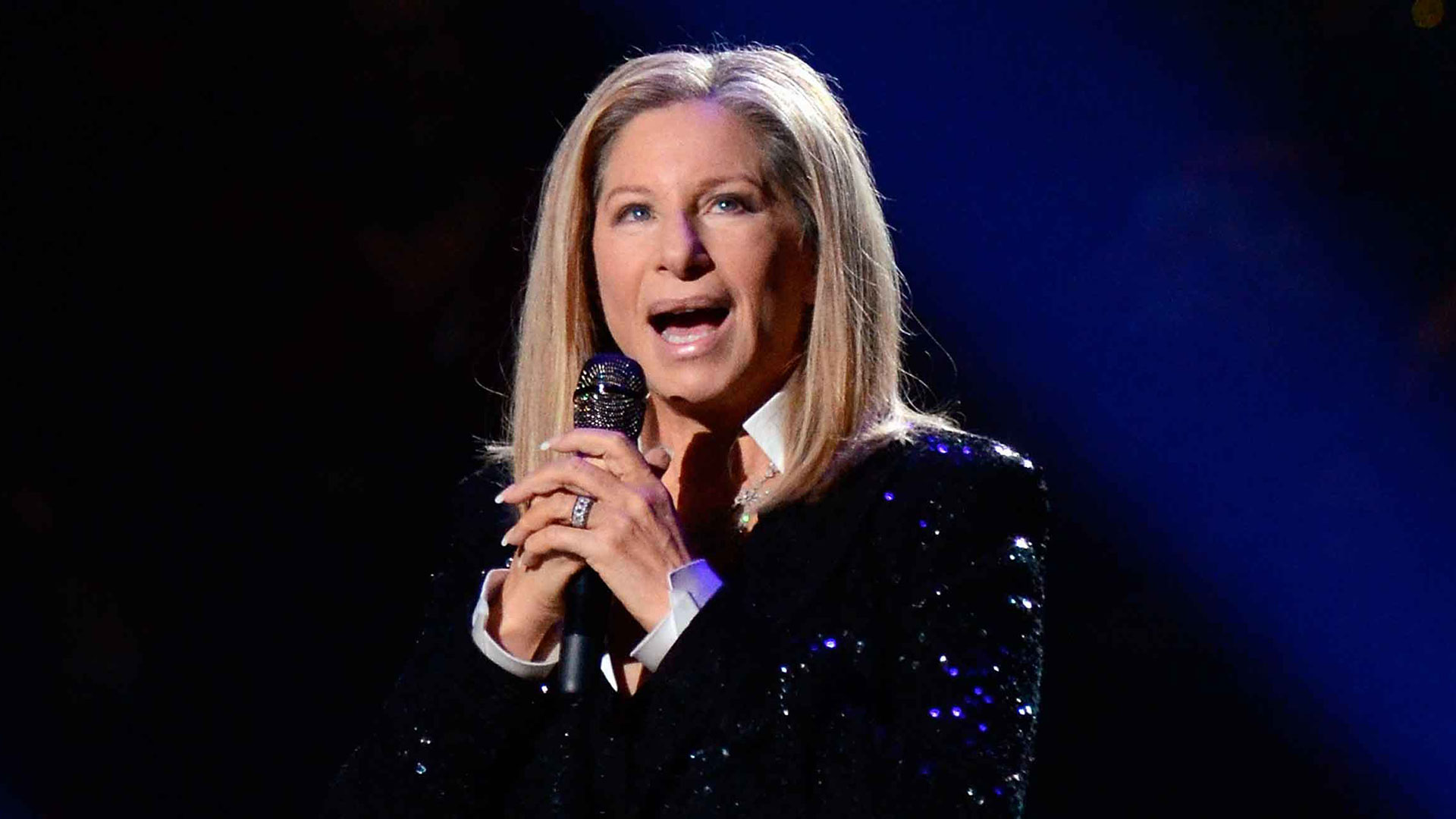 Barbra Streisand le dedicó una canción a Trump en su nuevo álbum de carácter político