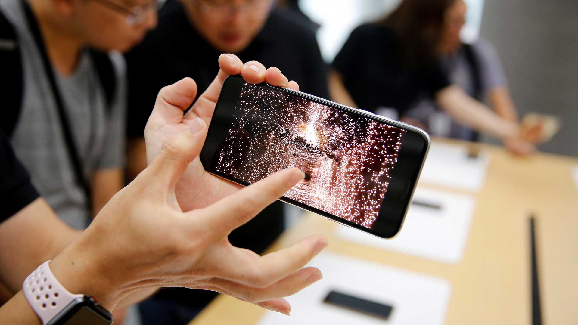 Apple sacó al mercado los iPhone XS y los iPhone XS Max (Reuters)