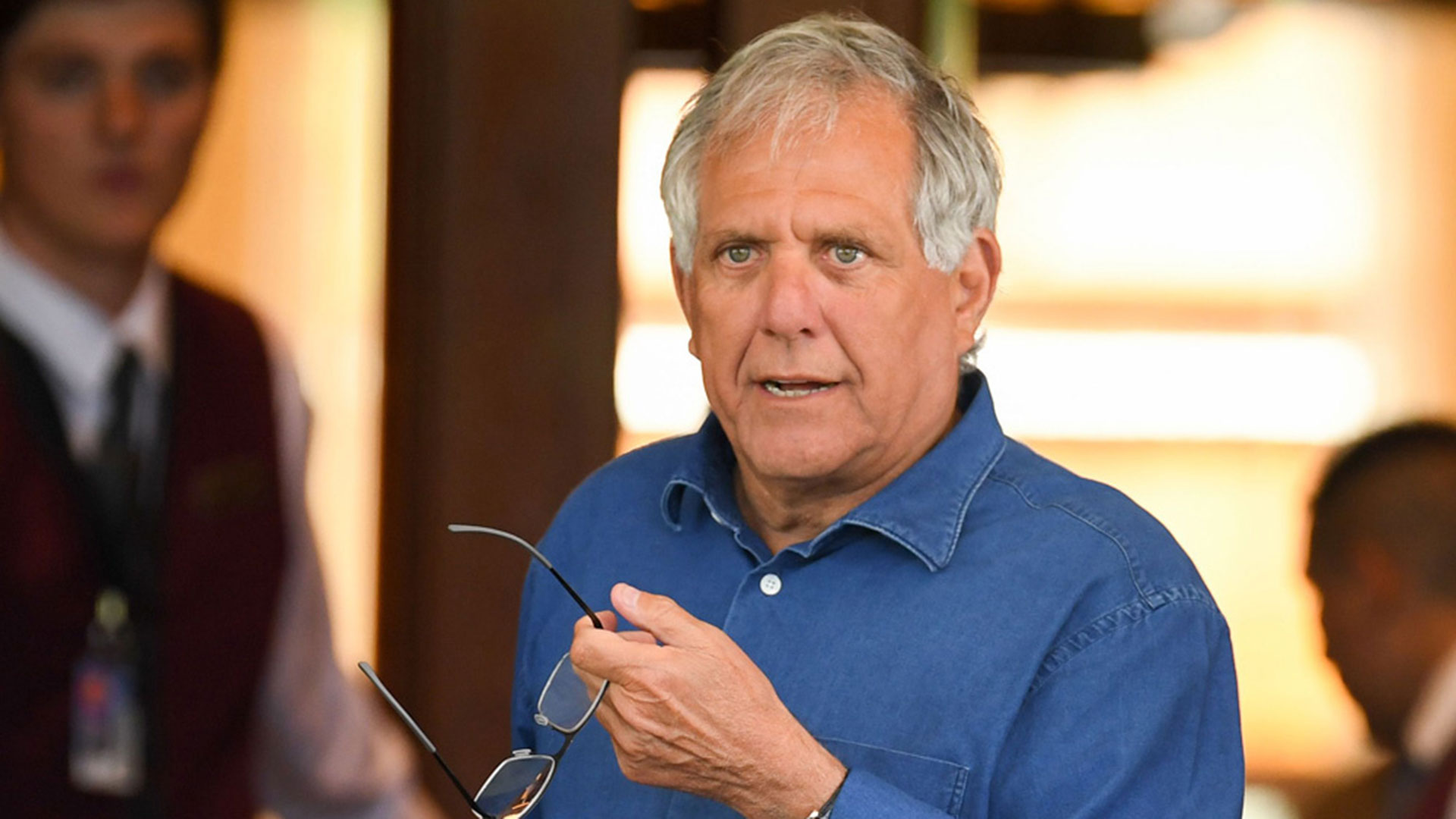 Leslie Moonves acusado por 12 mujeres de acoso sexual y amenazarlas con destruir sus carreras