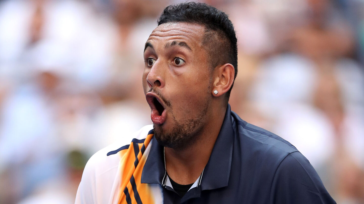 De pie el magistral punto de Federer por el costado de la red que dejó boquiabierto a Kyrgios |