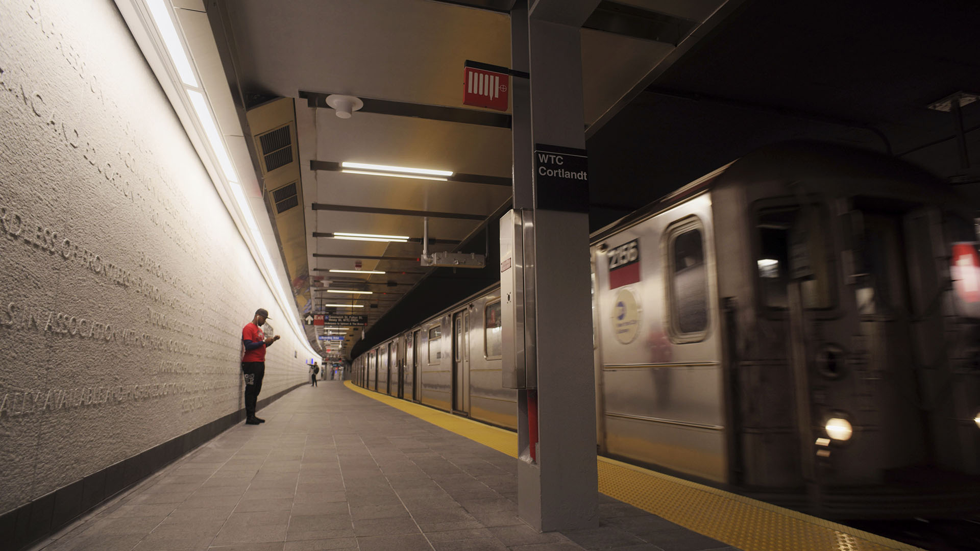 Después de 17 años, reabrió una estación de metro en Nueva York que quedó destruida tras los atentados del 11 de septiembre