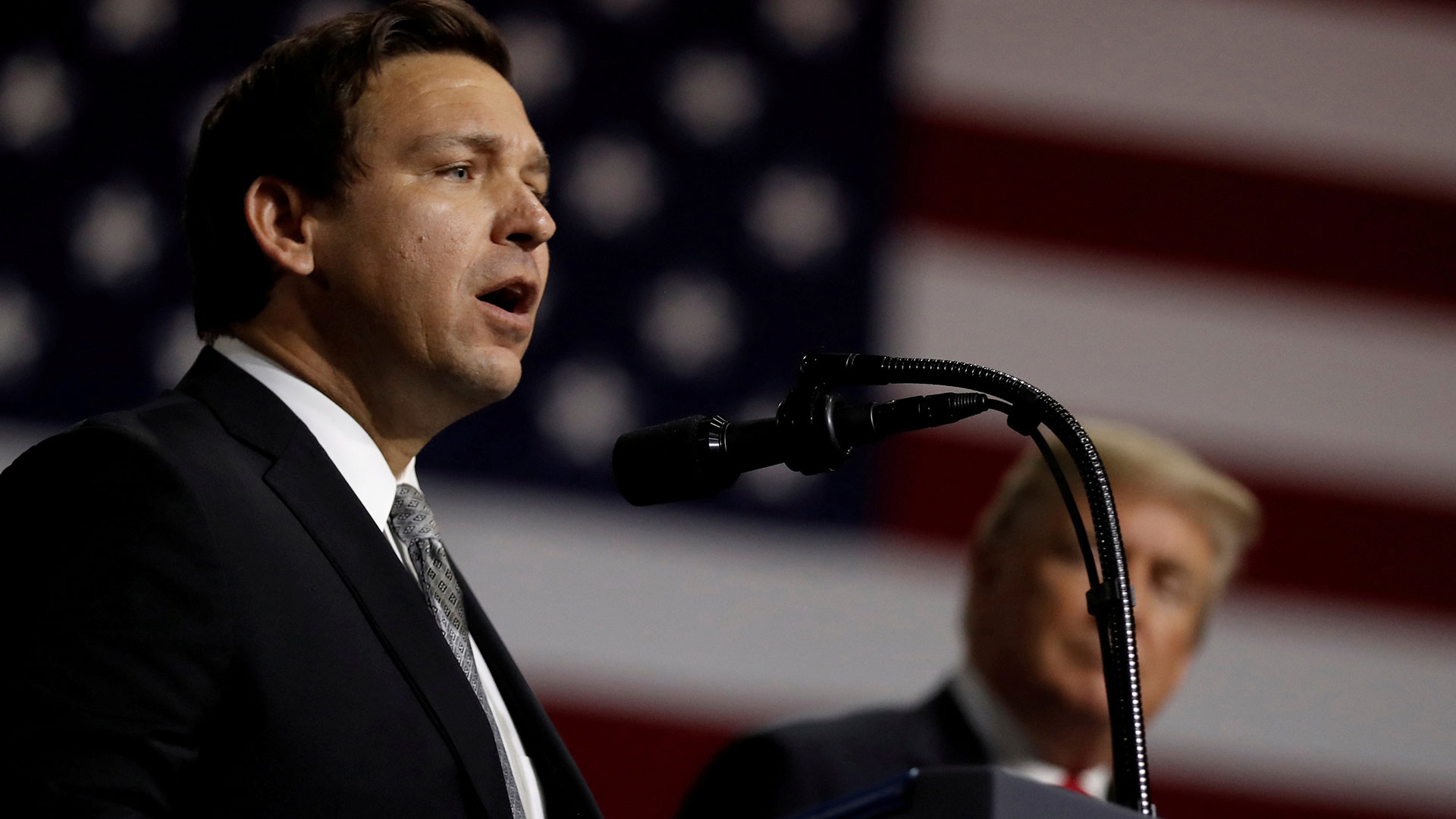 DeSantis renuncia a Congreso para dedicarse a campaña en Florida