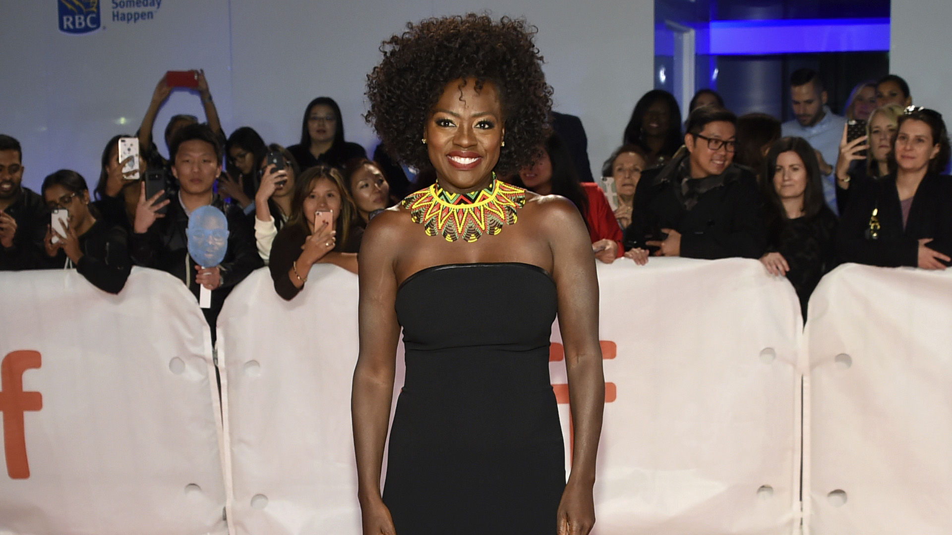 Viola Davis asiste al estreno de “Widows” en el día 3 del Festival Internacional de Cine de Toronto en Roy Thomson Hall en Toronto (Photo by Evan Agostini/Invision/AP, File)