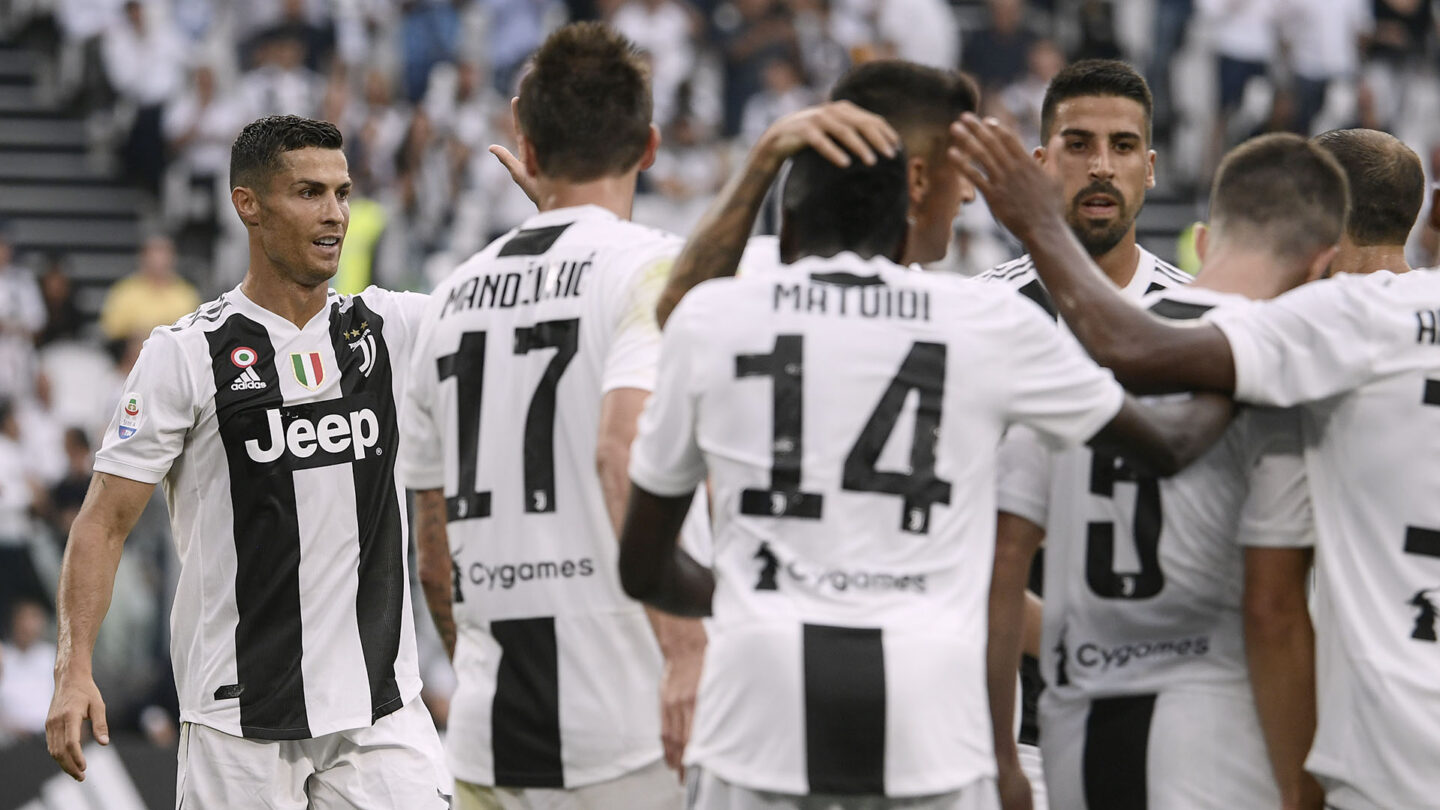 Con un Cristiano que aún no pudo debutar en la red Juventus venció al Parma por la Serie A |