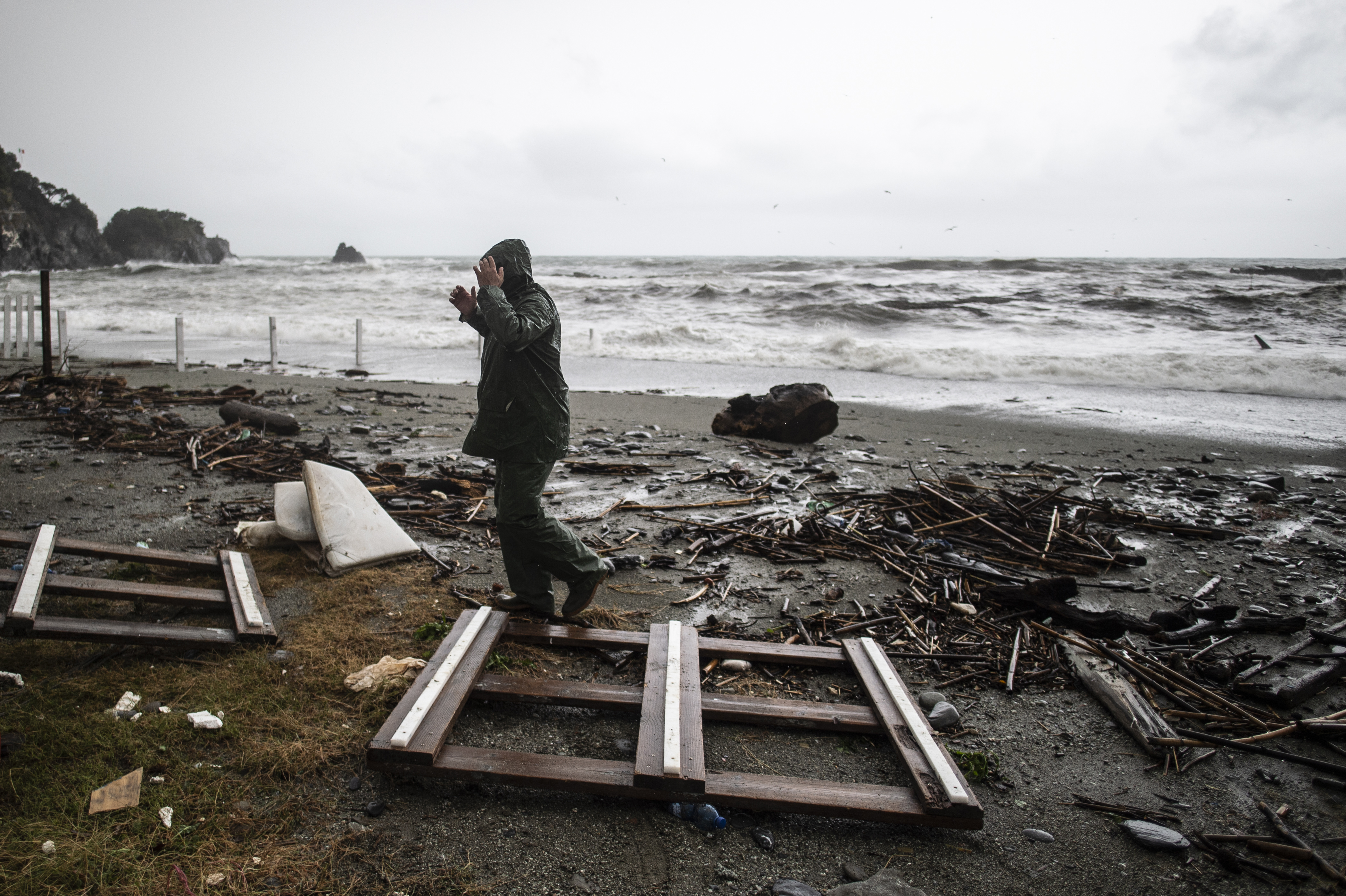 Ascienden a nueve los muertos en Italia por un temporal de viento y lluvia