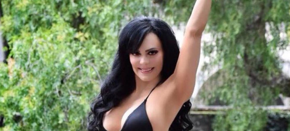 Maribel Guardia luce atrevido disfraz de egipcia