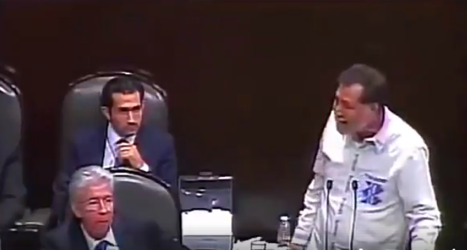 Gerardo Fernández Noroña humilla a Gerardo Ruiz Esparza