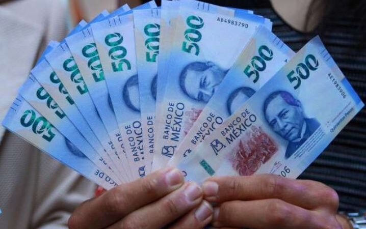 Burócratas recibirán vales de $15,000 mil pesos mexicanos