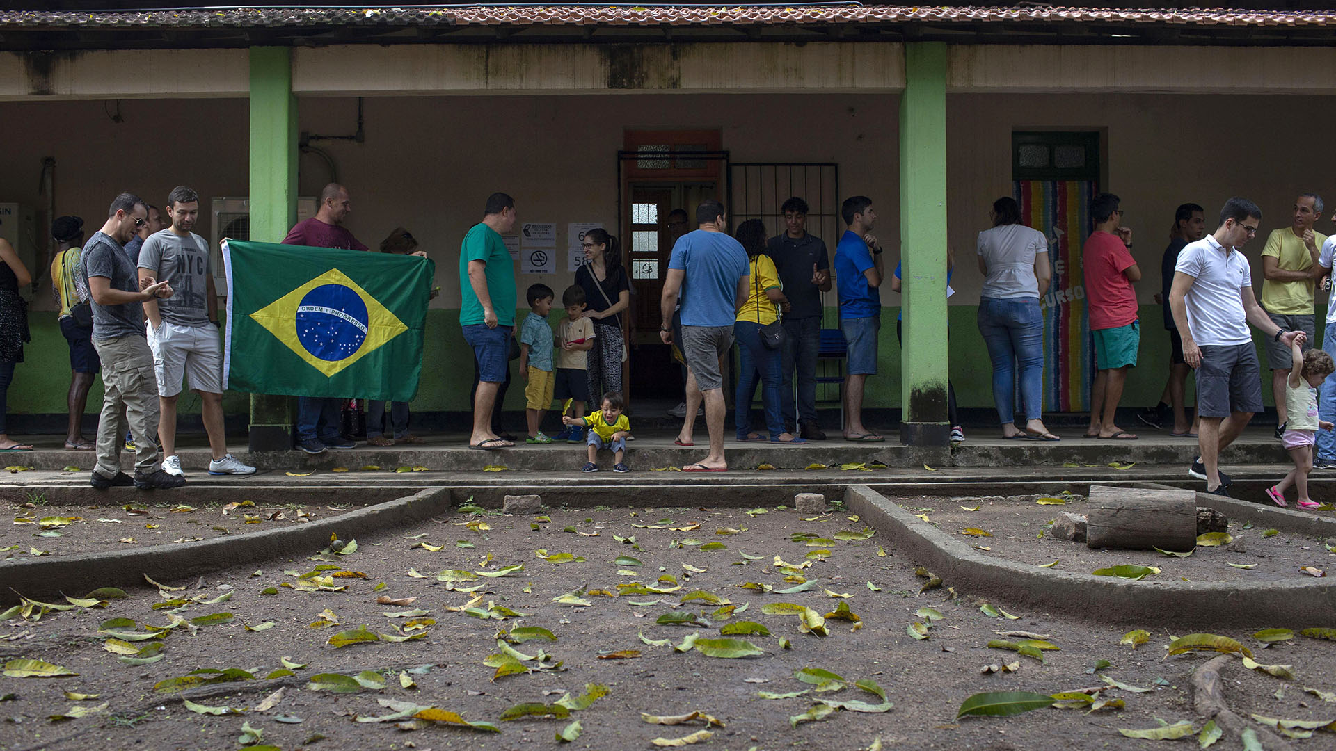 Elecciones en Brasil: cerraron los comicios en gran parte del país