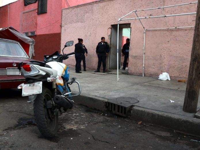 Lo asesinan a balazos tras una riña en CDMX