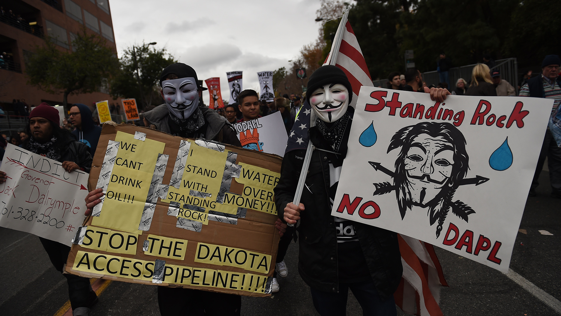 Protestas contra los oleoductos Keystone XL y Dakota Access. (AFP)