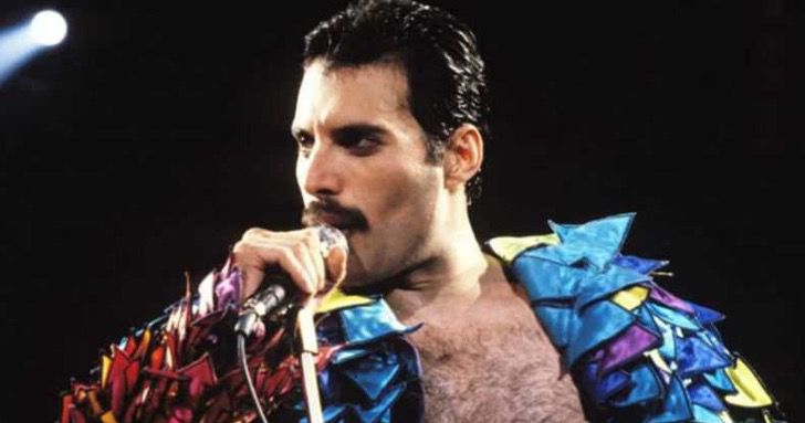 El día en que Freddie Mercury decidió contarle al mundo que tenía sida. Y murió 24 horas después